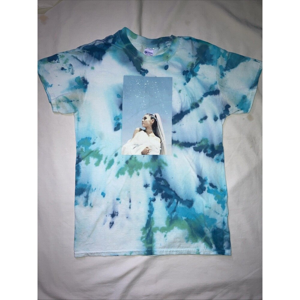 Ariana Grande Blue Green Tie Dye T-shirt Small Gildan Cotton